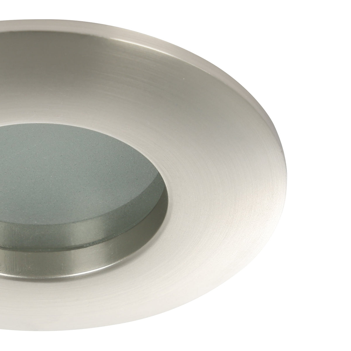 Détail rapproché de la finition inox brossé et du verre dépoli