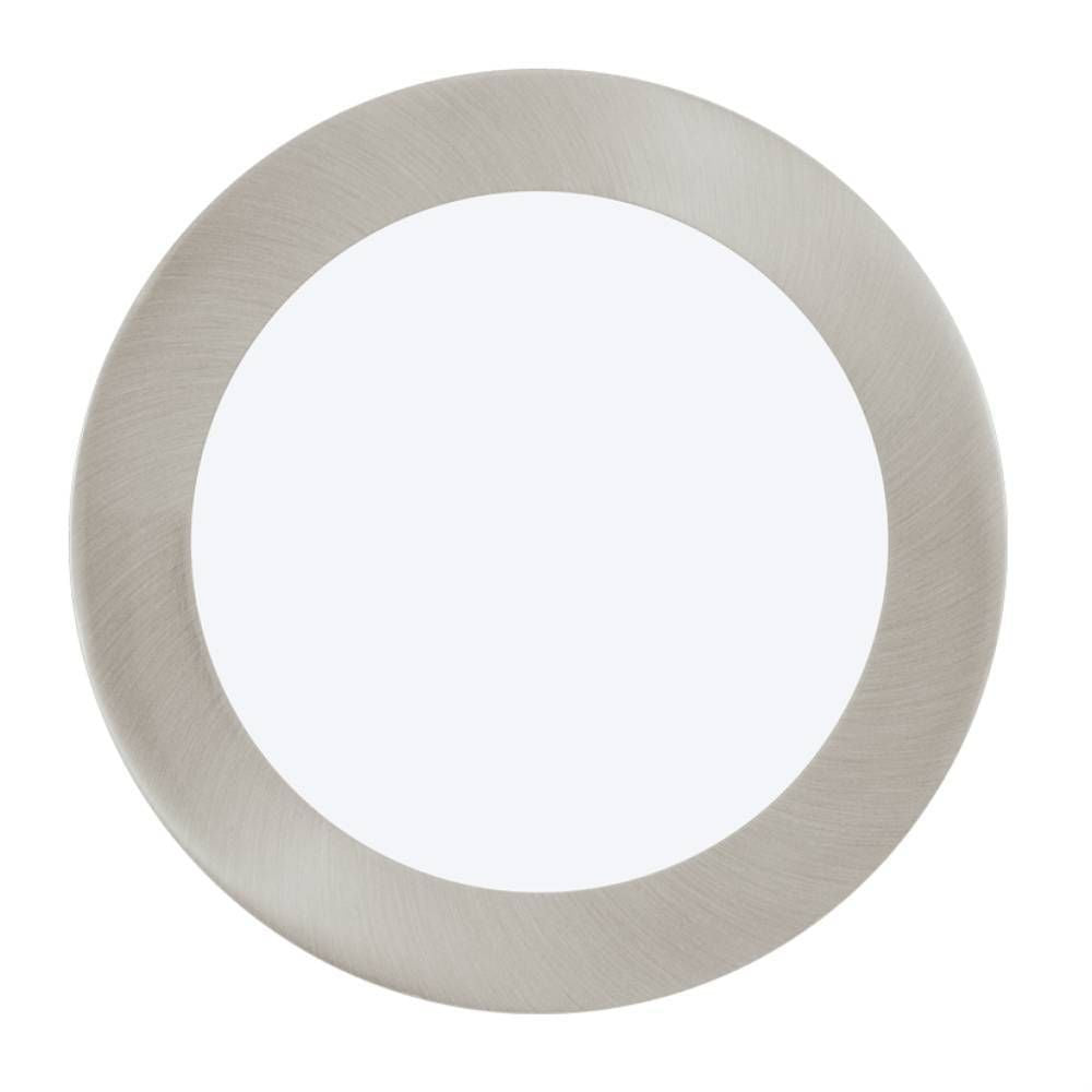 Vue de face du spot rond encastré, anneau nickel brossé et diffuseur blanc mat