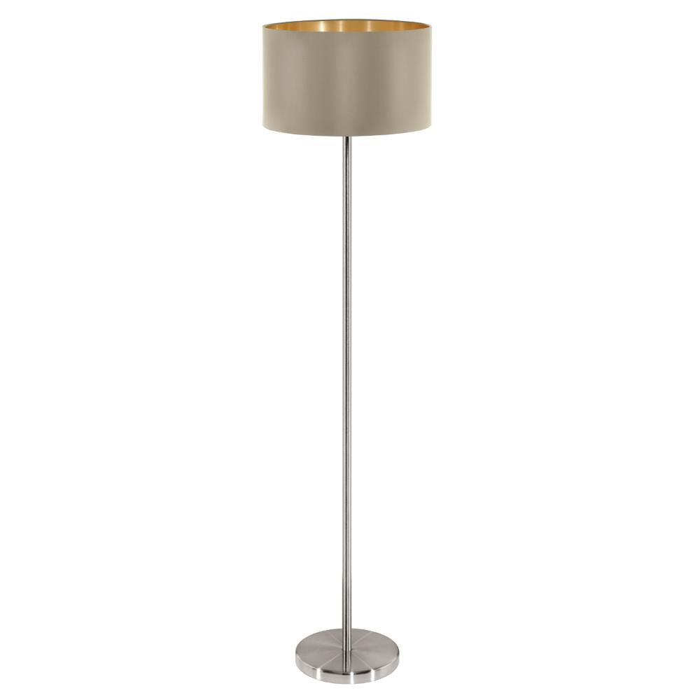 Lampadaire entier sur fond blanc, abat-jour taupe cylindrique et pied métallique argenté