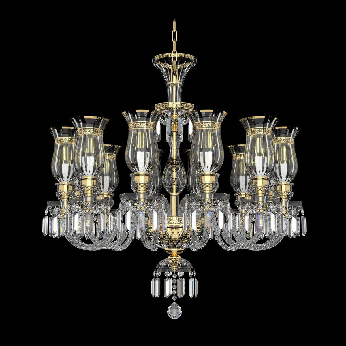Lustre en cristal doré à plusieurs bras, face avant sur fond noir.