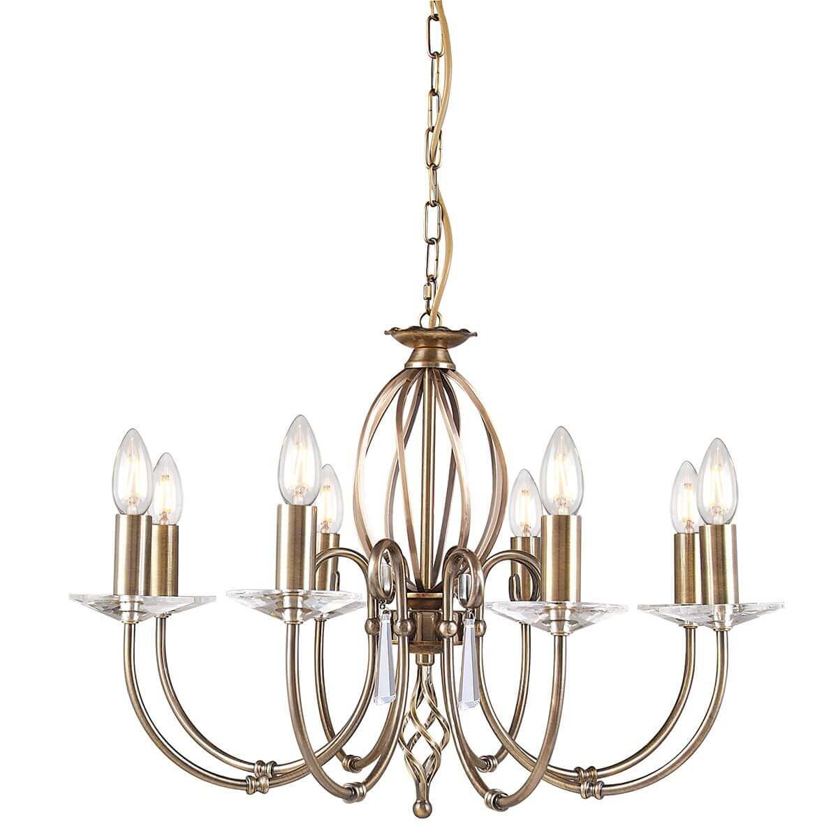 Lustre à huit lumières en laiton vieilli, vue de face sur fond blanc