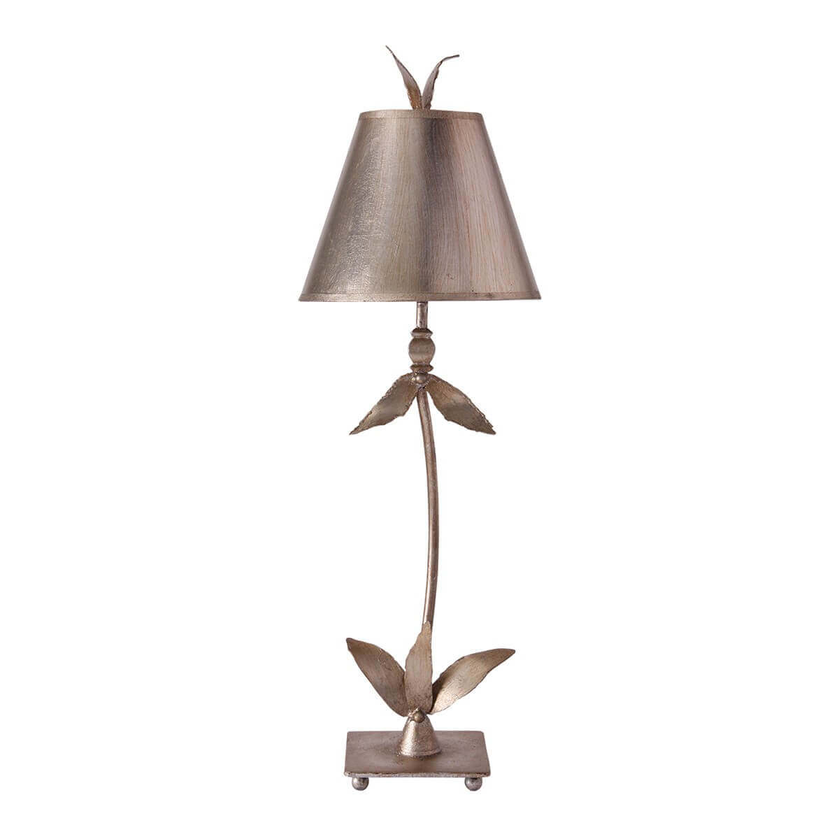 Lampe à poser en métal argenté avec abat-jour conique et pied orné de feuilles.