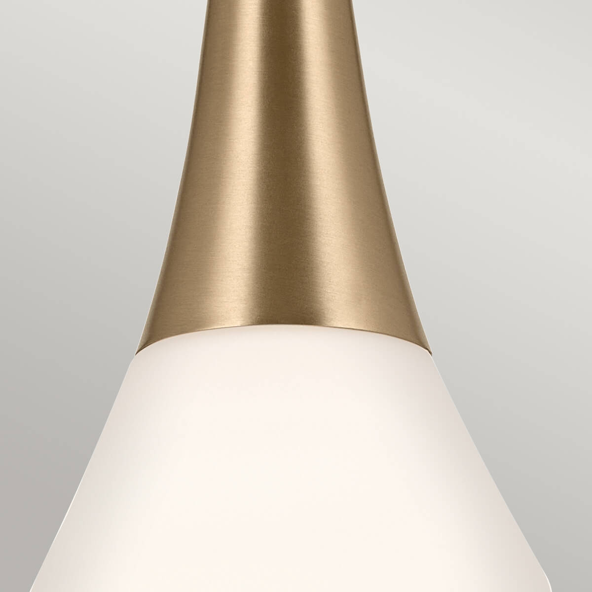 Suspension Deela bronze et opale, verre