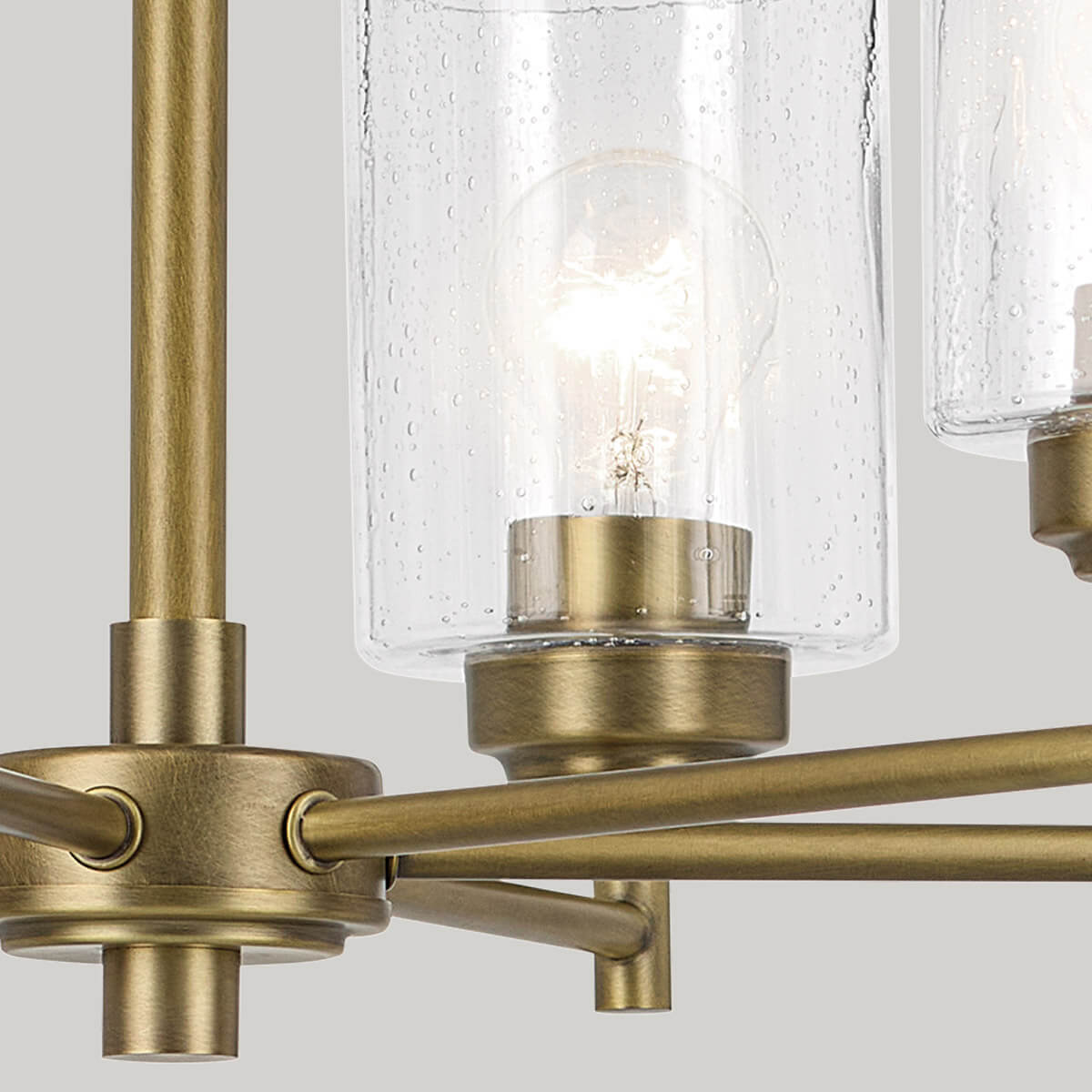 Lustre Winslow 6 lumières bois et laiton, verre