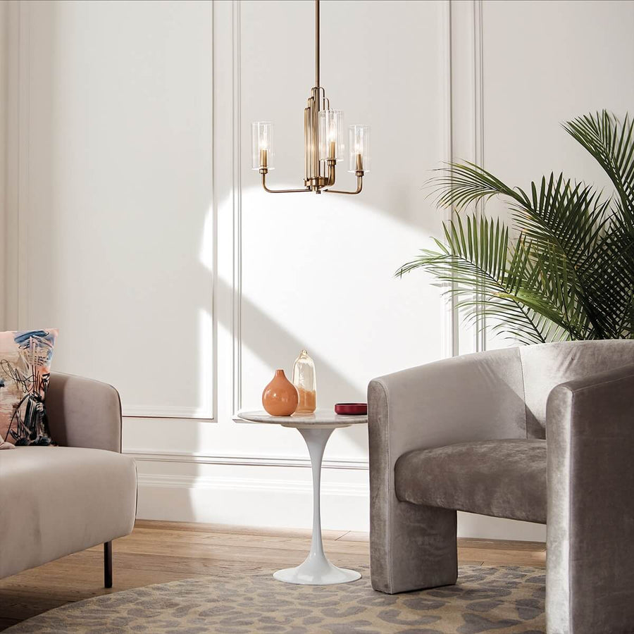 Vue en situation en journée dans un intérieur clair avec luminaire éteint