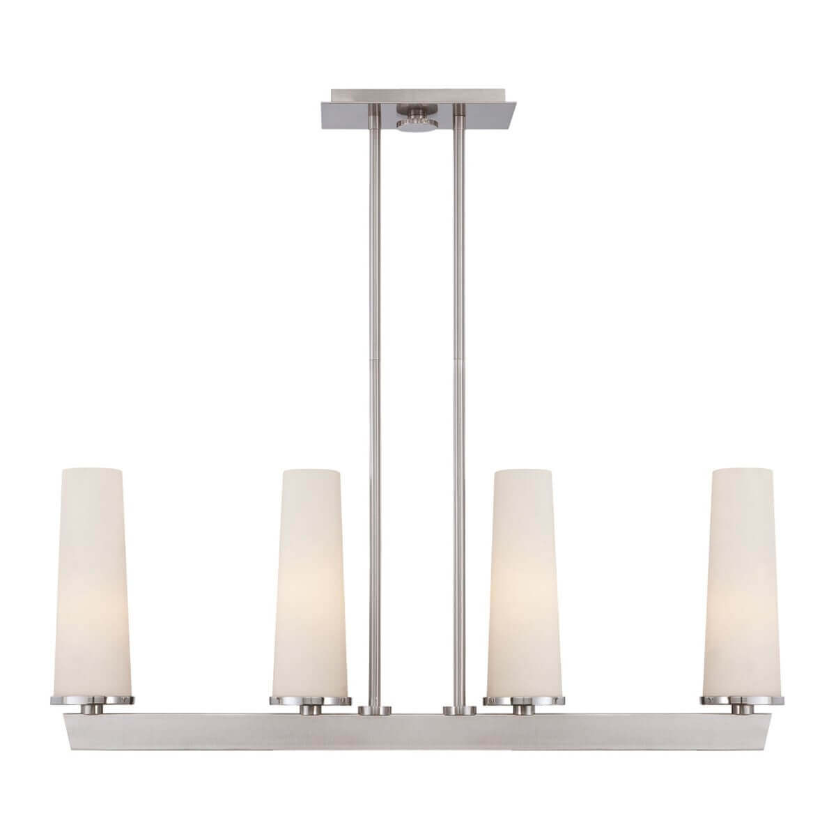 Vue de face de la suspension quatre lumières avec ses diffuseurs cylindriques en verre opalin