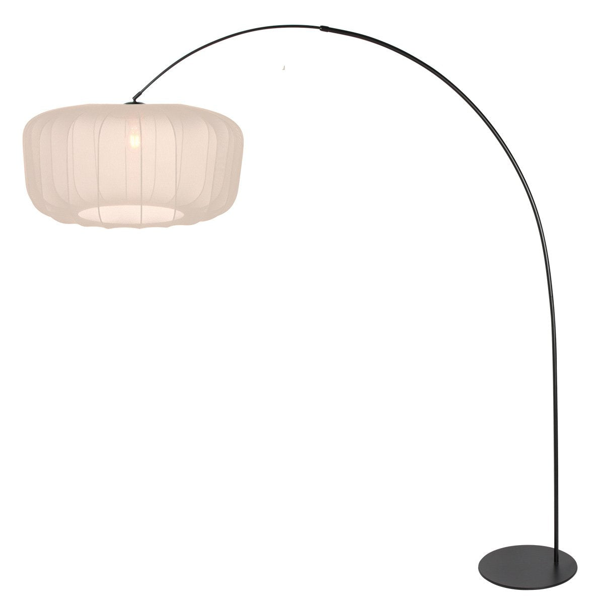 Vue inversée du lampadaire arc, abat-jour crème suspendu vers la gauche