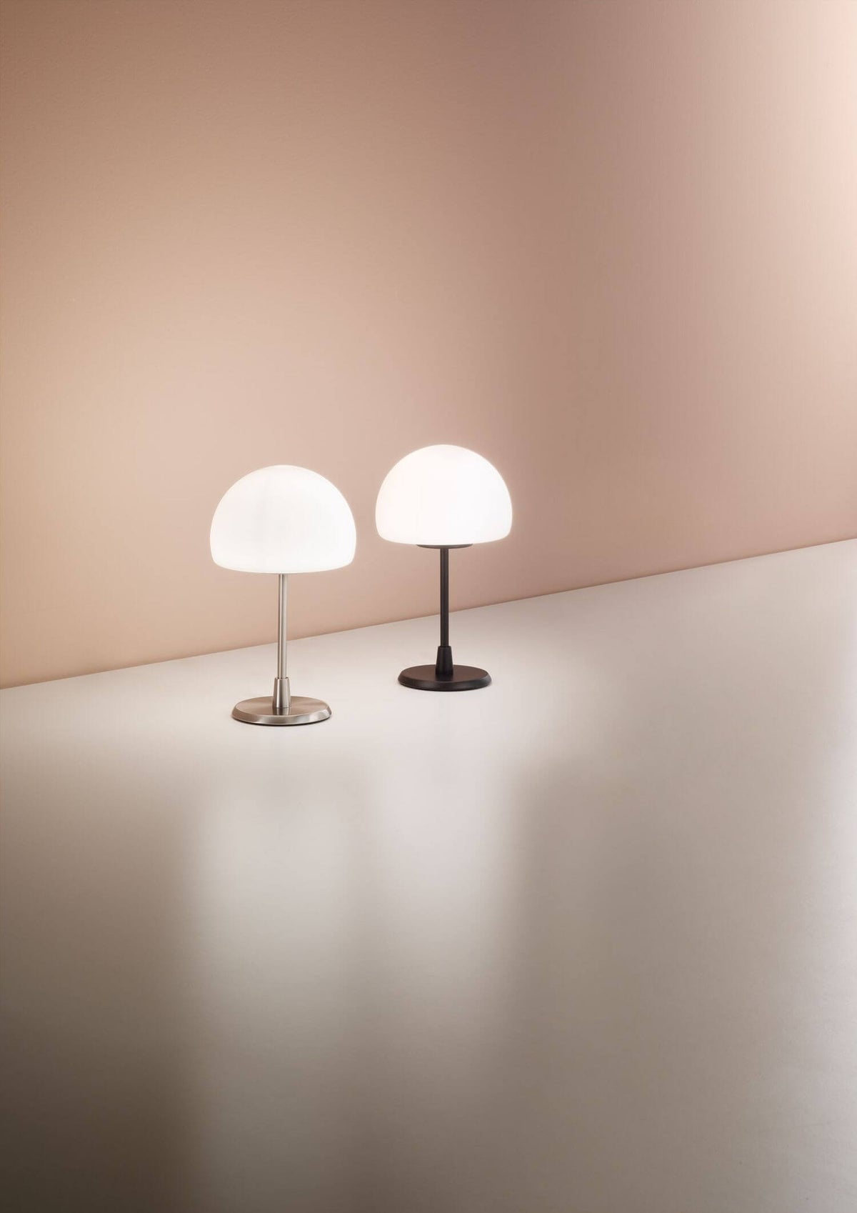 Lampe à poser Gaia noire