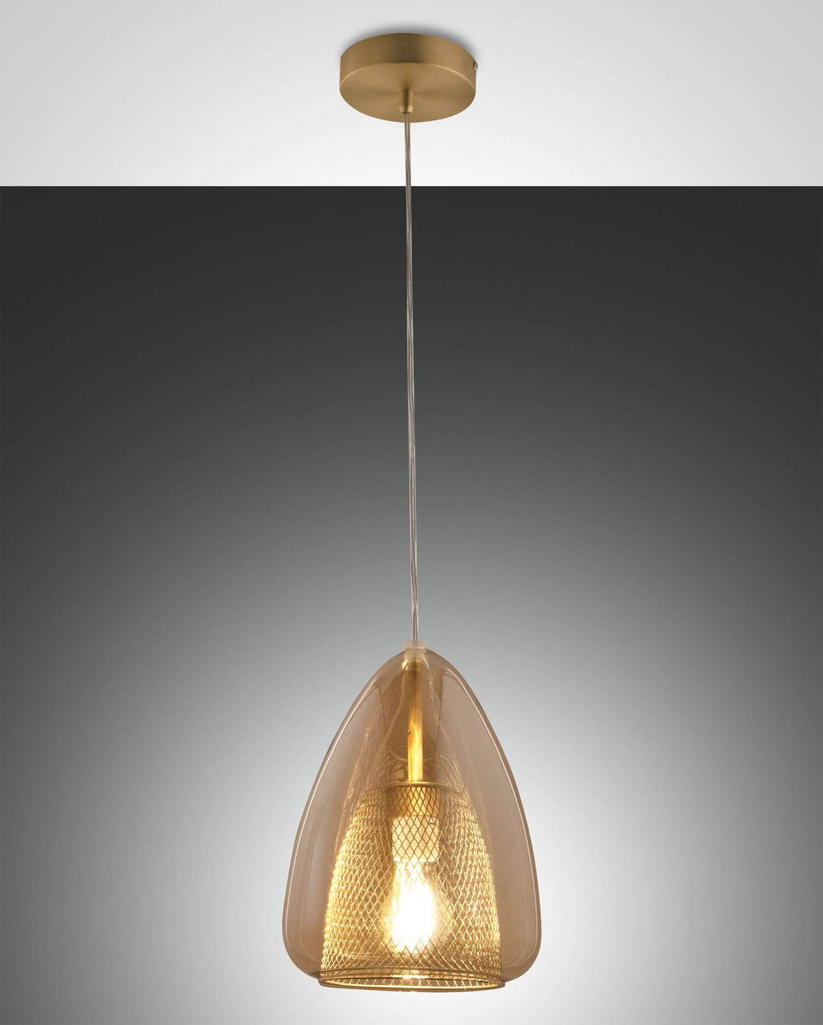 Suspension ambrée de face, verre teinté et grille dorée, ampoule allumée