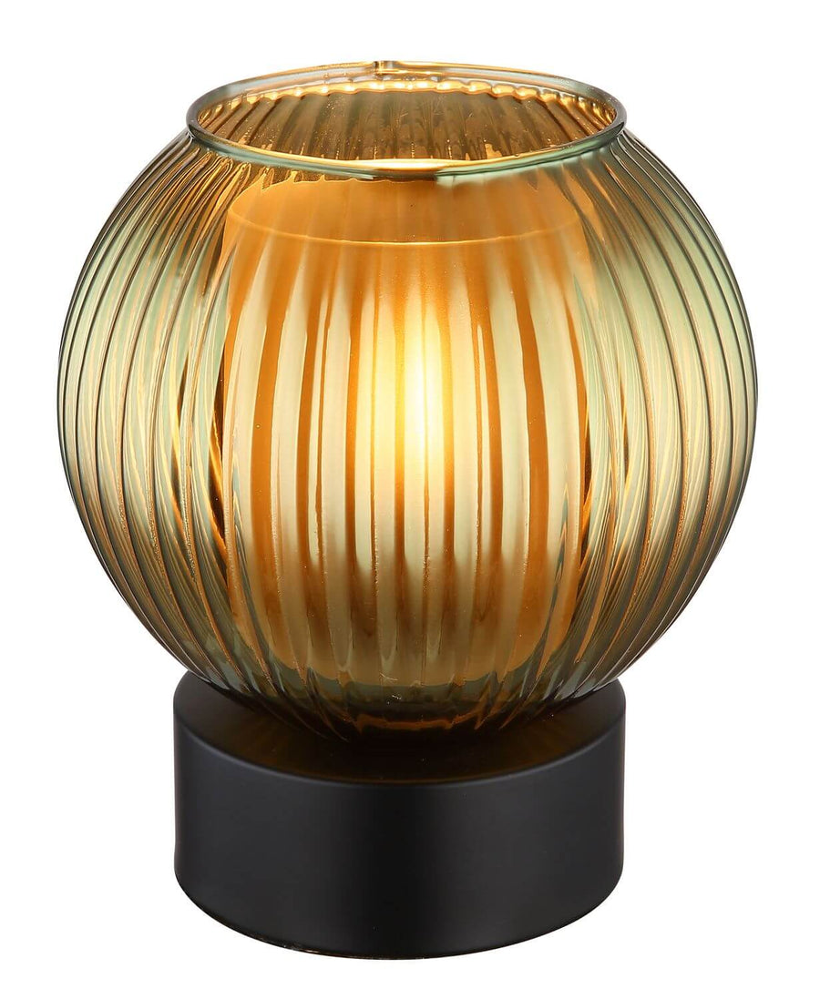 Lampe à poser au globe de verre côtelé vert ambré sur socle cylindrique noir mat