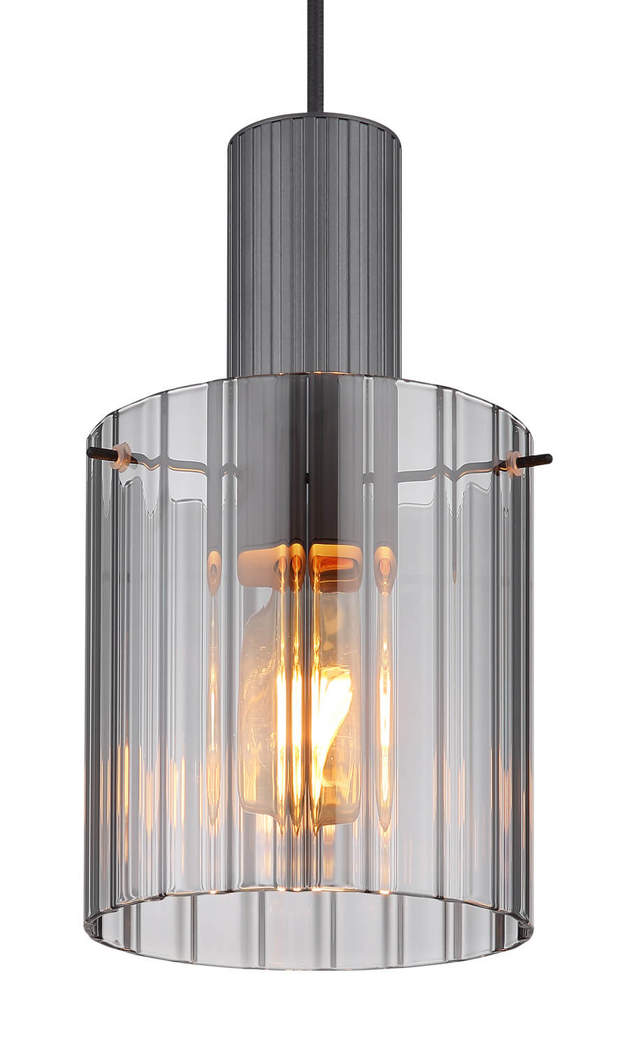 Détail rapproché du verre cannelé fumé et de l'ampoule à filament dorée