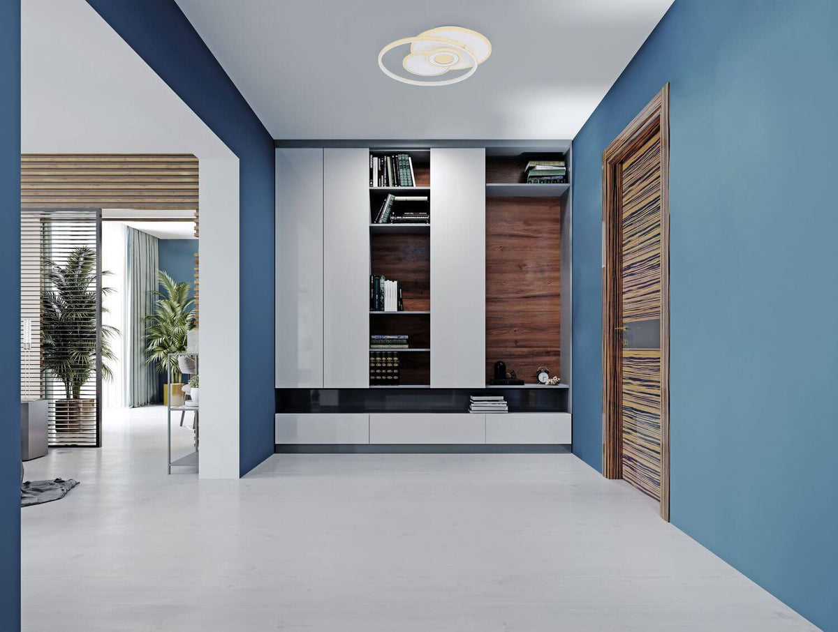 Mise en ambiance du plafonnier allumé dans un couloir bleu moderne