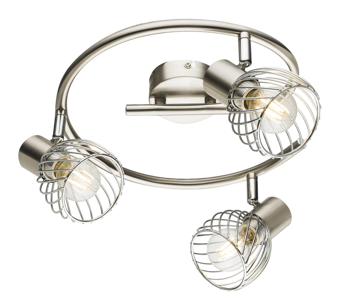 Luminaire plafond nickel satiné avec trois spots à cage orientables sur anneau ovale, fond blanc