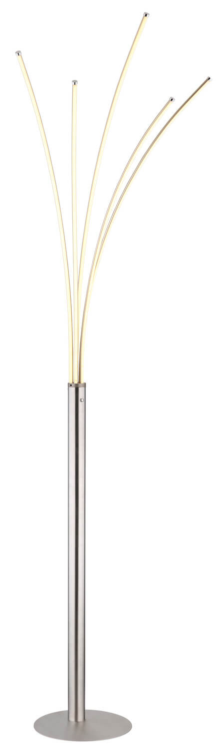 Vue de trois quarts du lampadaire nickel satiné, base plate et tiges courbes allumées
