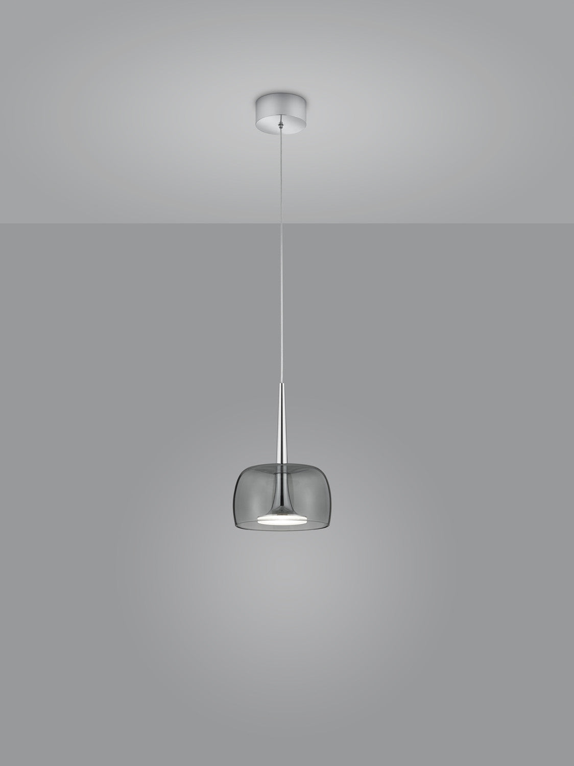 Version à abat-jour en verre fumé gris, éclairage LED vers le bas