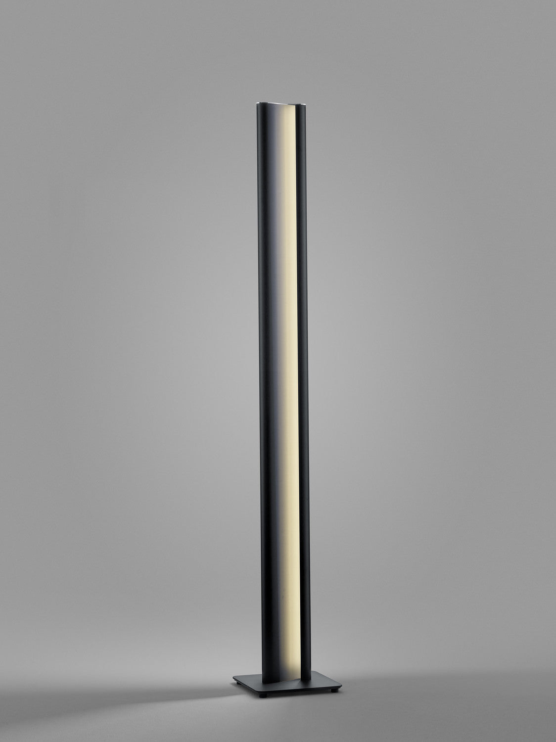 Lampadaire Kurvo noir