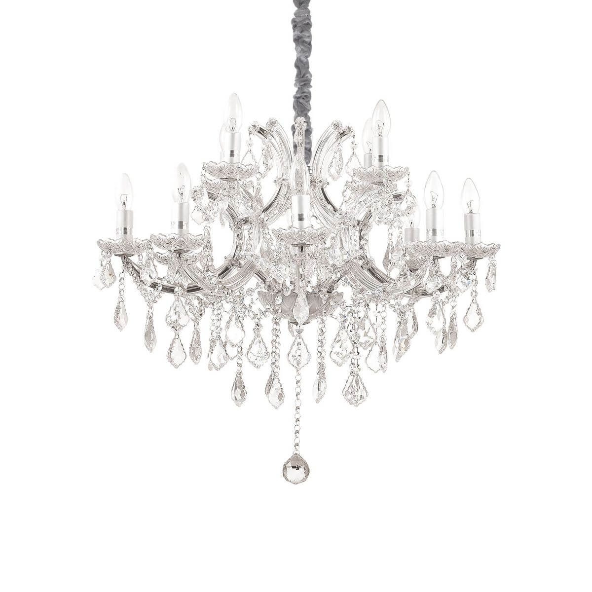 Lustre suspension douze lumières en chrome et cristal, vue de face sur fond blanc