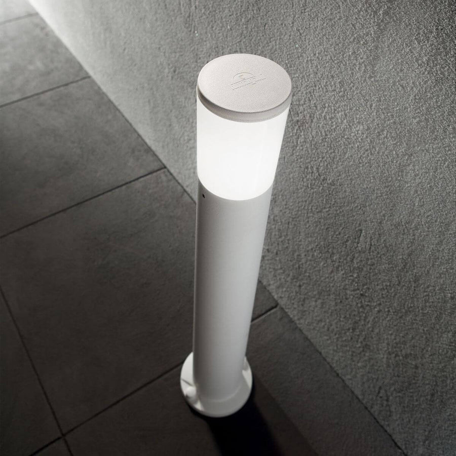 Lampadaire extérieur Atena blanc