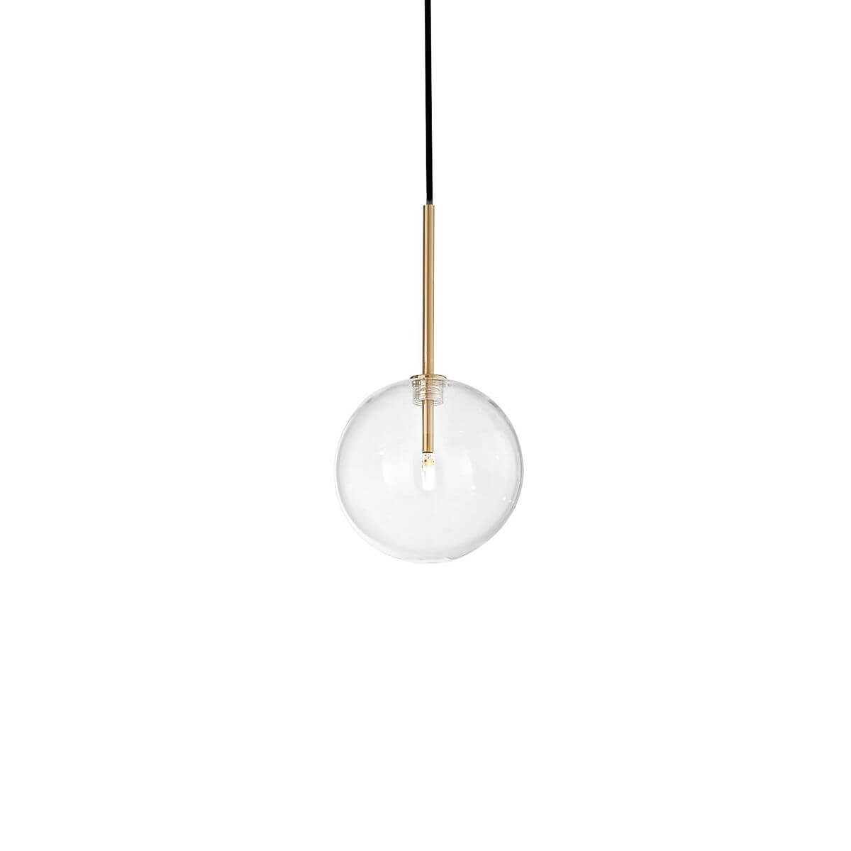 Suspension boule en verre transparent, tige laiton et câble noir, vue de face sur fond blanc