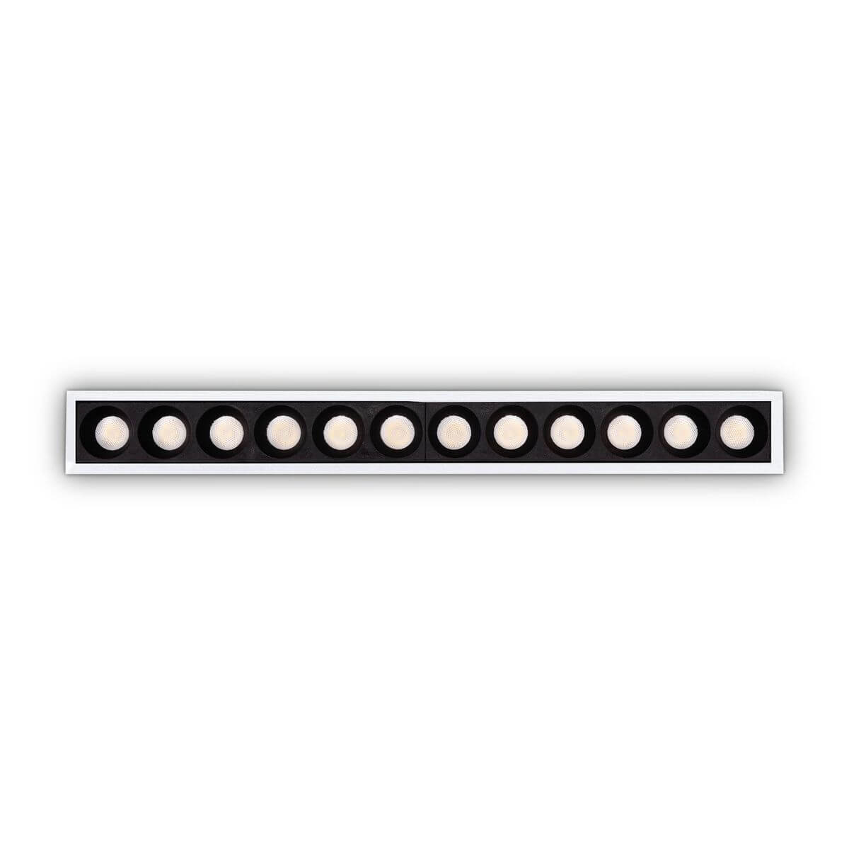 Vue de face du spot encastrable blanc avec douze modules ronds alignés