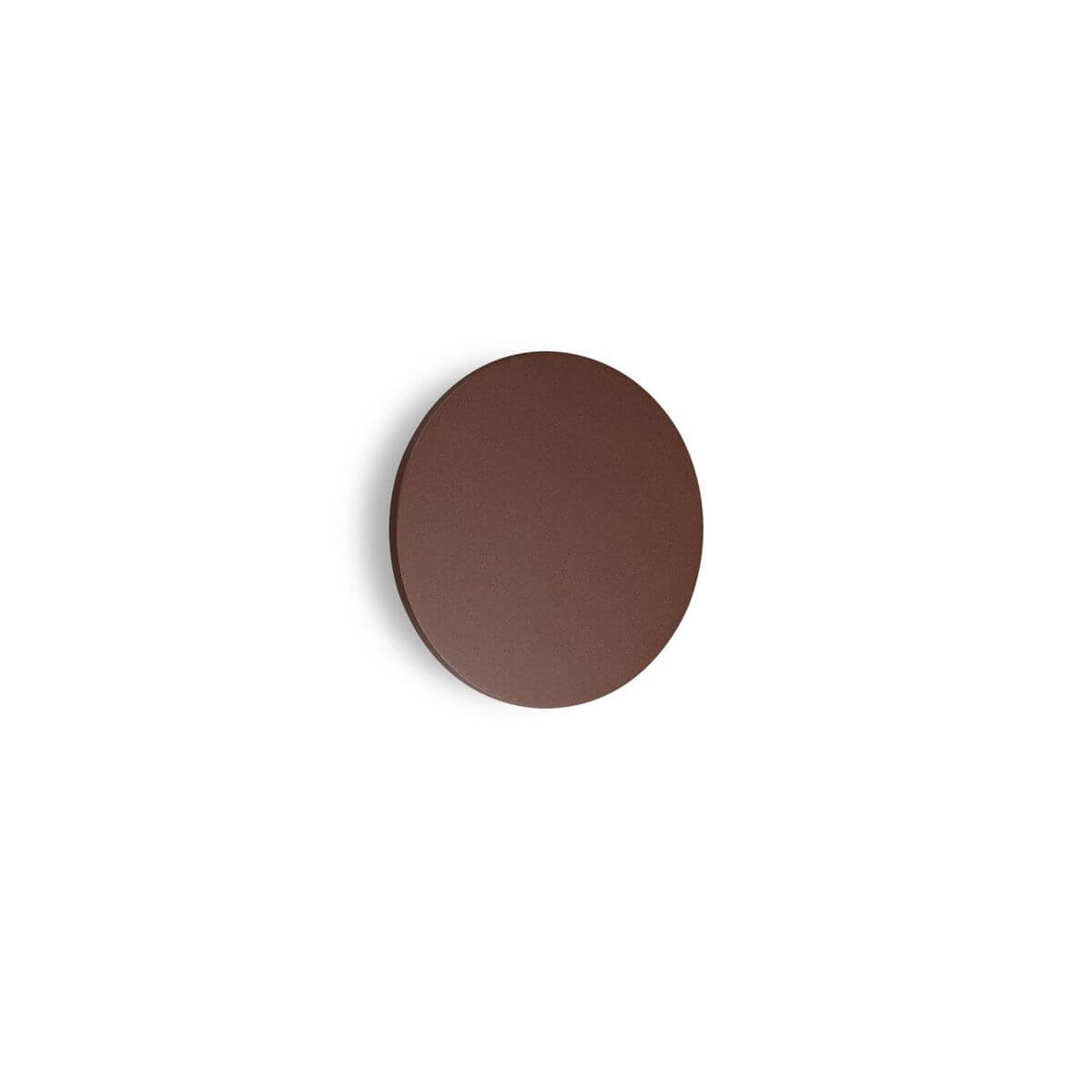 Vue de face de l'applique murale ronde marron sur fond blanc