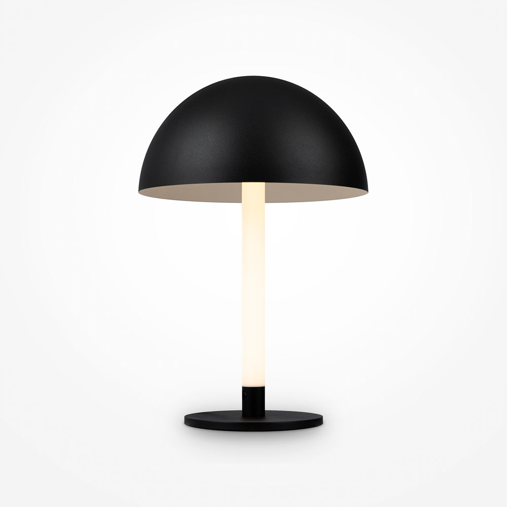 Lampe de table noire à dôme et tige lumineuse, vue de face sur fond blanc.