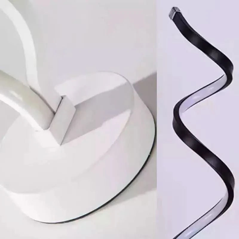 Détail rapproché de la base ronde blanche et du ruban noir et blanc