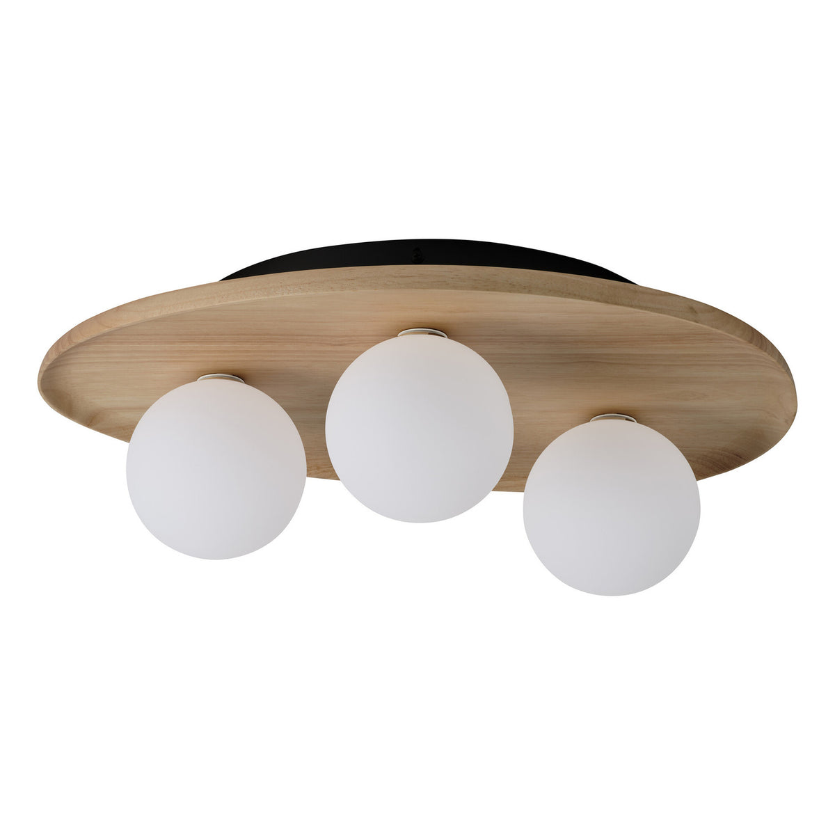 Plafonnier en bois clair ovale avec trois globes opalins blancs, vu de face.
