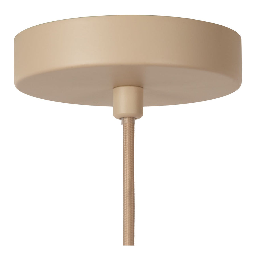 Rosace de plafond beige et départ du câble textile tressé, vue rapprochée.