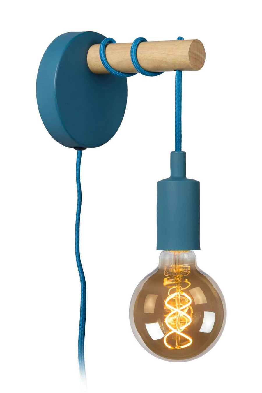 Vue de trois-quarts, cordon textile bleu enroulé autour du bois, ampoule globe allumée.