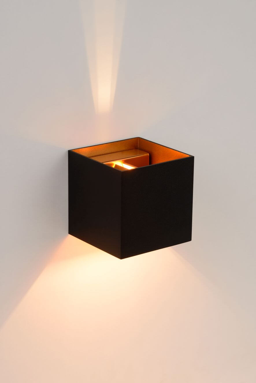 Applique murale XIO noire et dorée