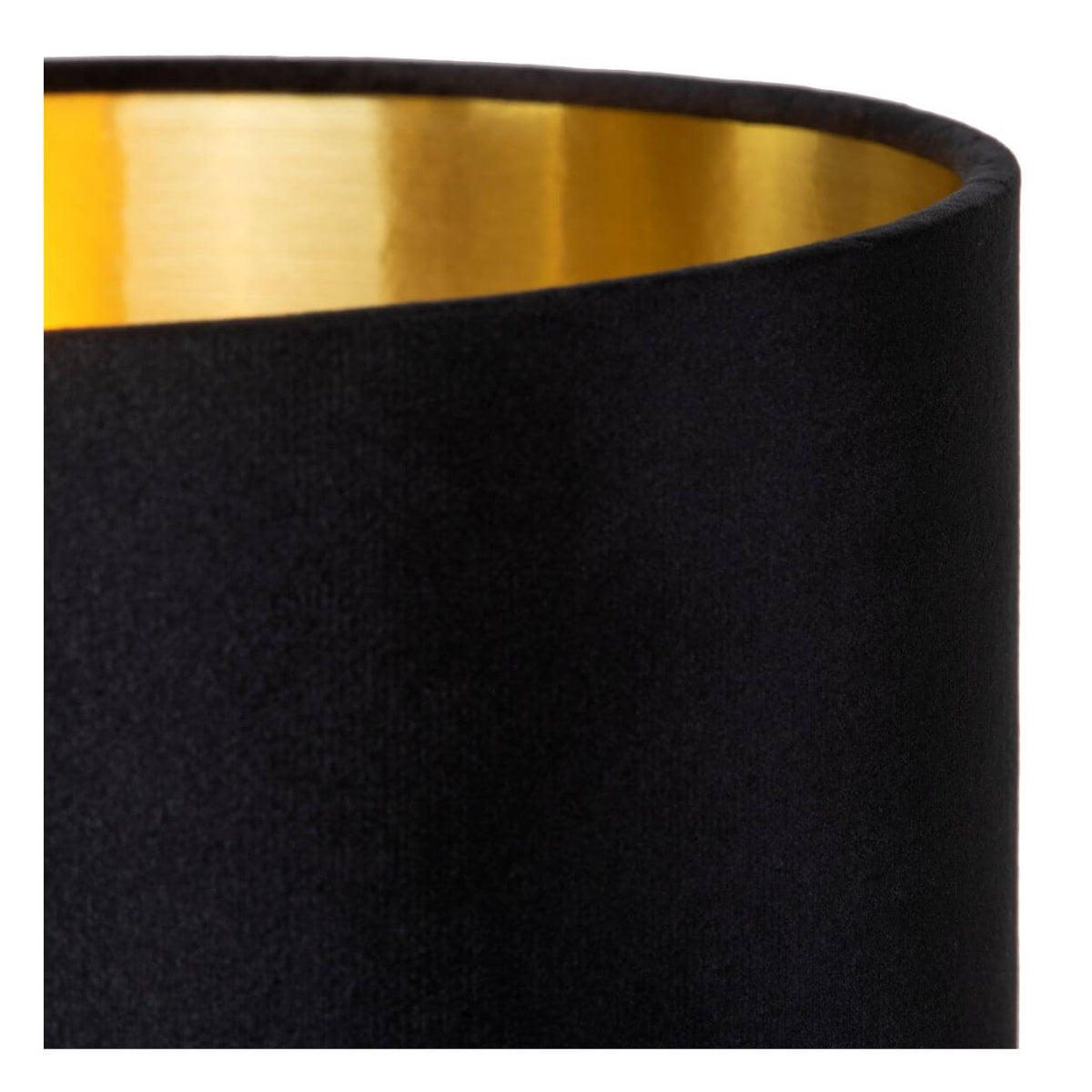 Détail de l'abat-jour en coton noir et de son intérieur doré réfléchissant