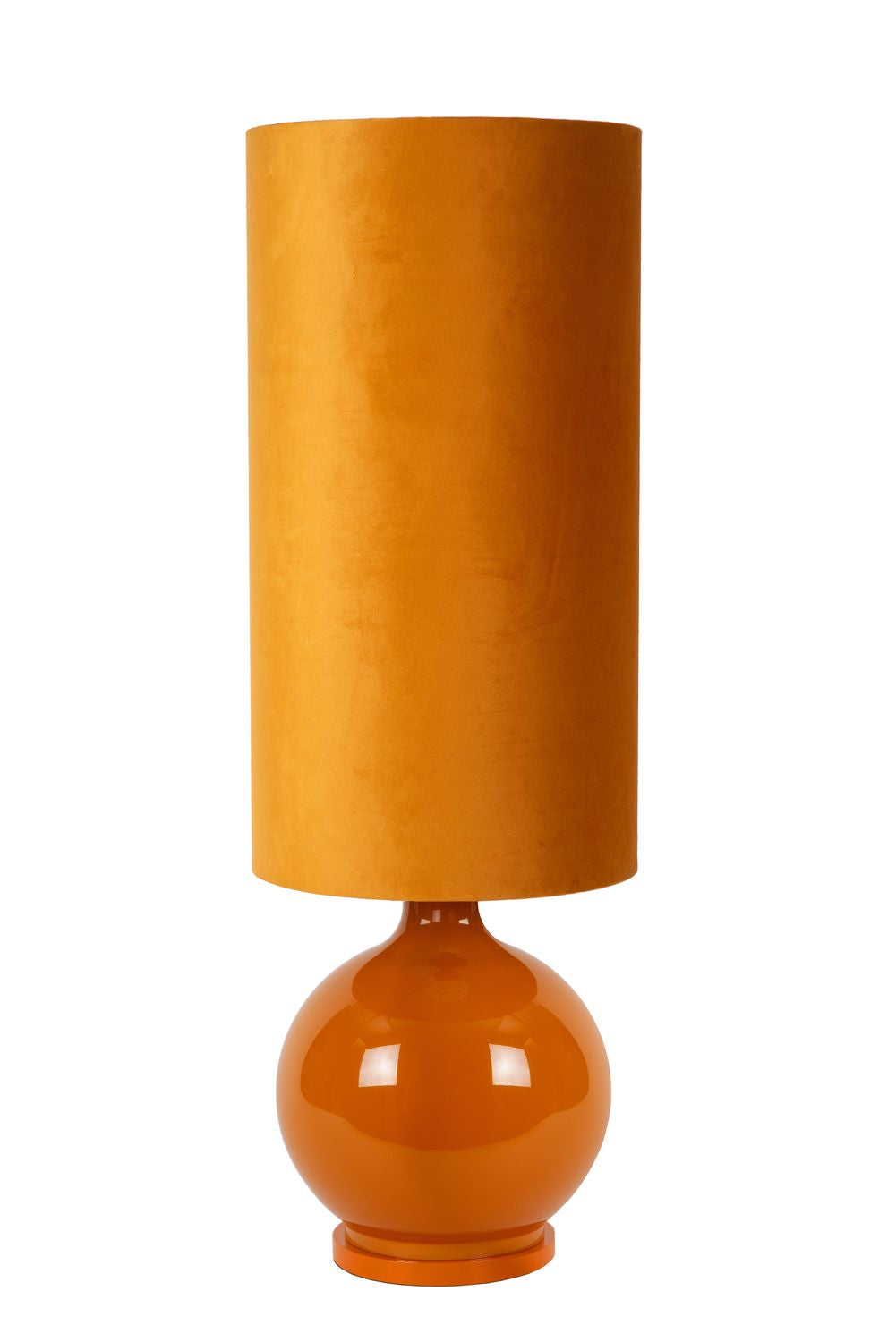Lampadaire orange présenté de face, abat-jour long et base en verre brillant.