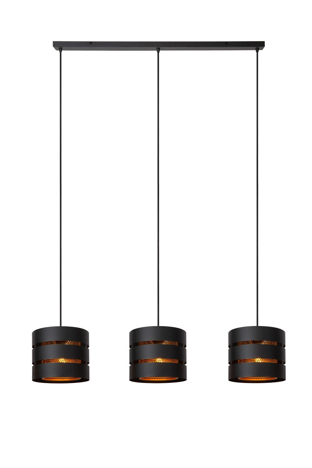 Vue d'ensemble de la suspension noire à trois abat-jours cylindriques.