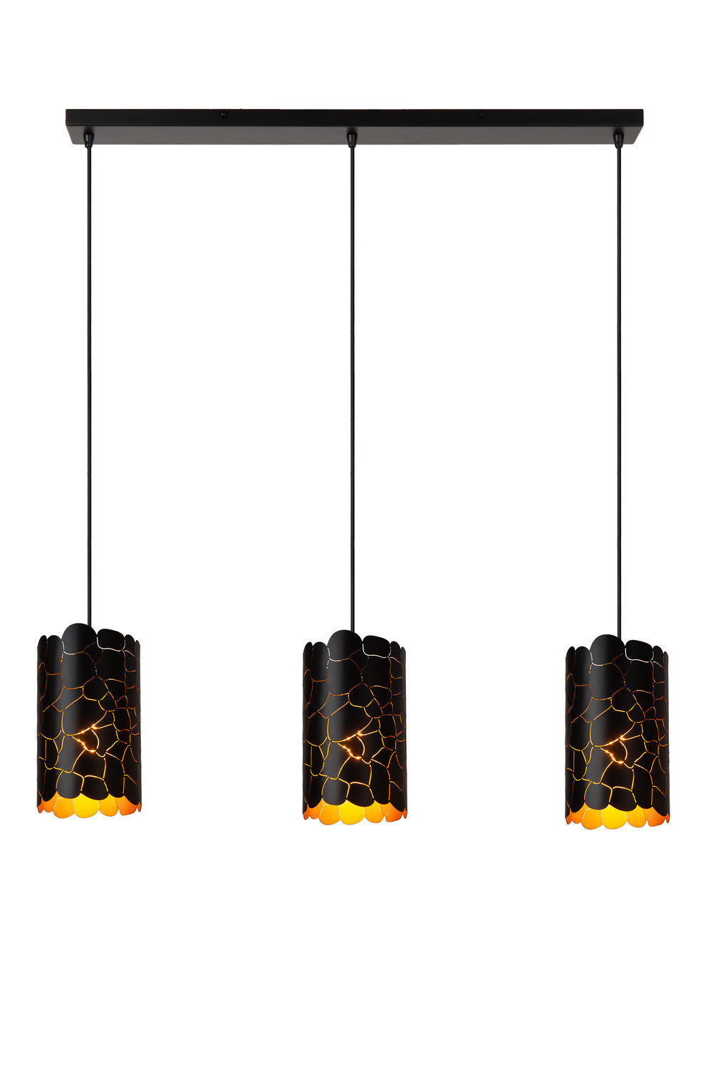 Suspension noire à trois cylindres ajourés, éclairés, motif craquelé et lueur orangée.