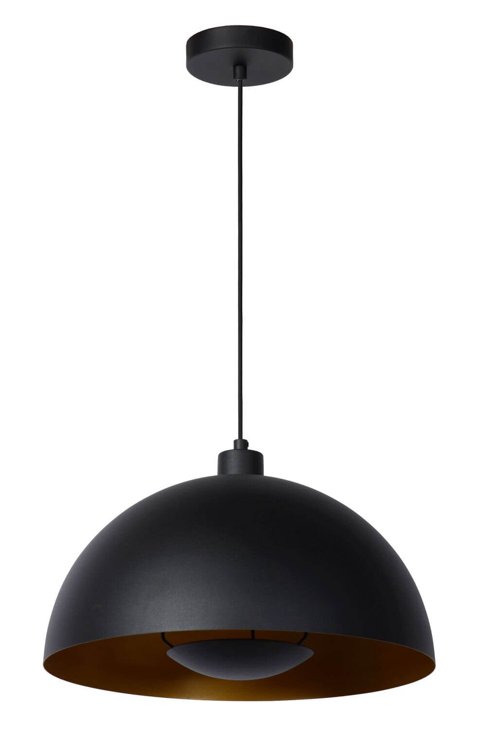Second angle du même luminaire montrant la coupole noire et l'intérieur mat doré