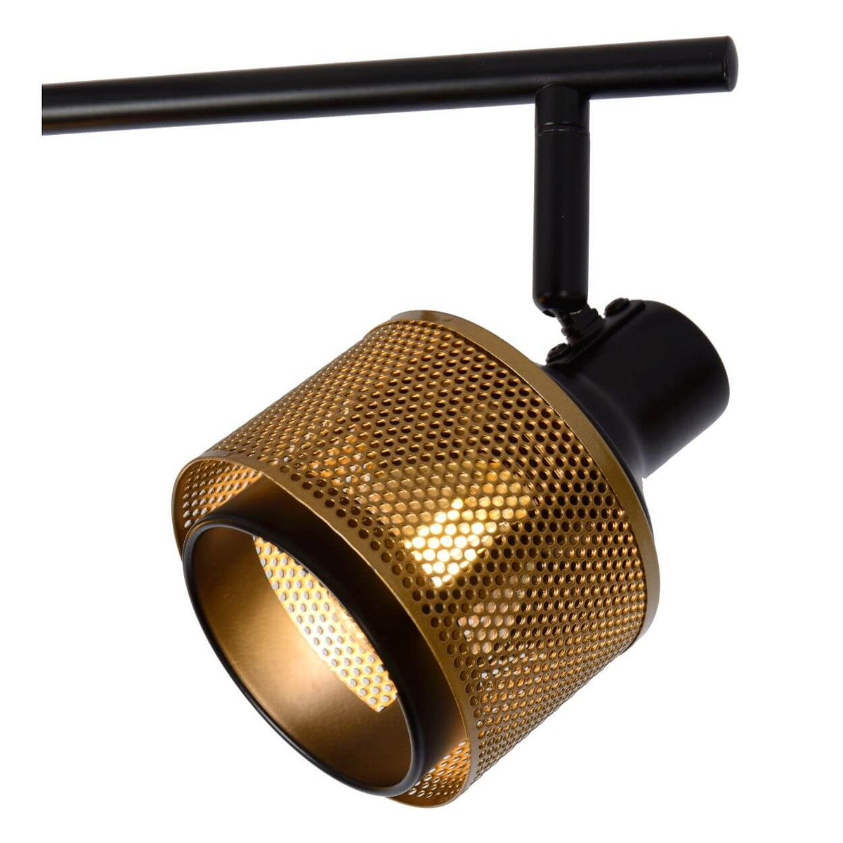 Gros plan sur un spot orientable doré perforé et sa fixation noire