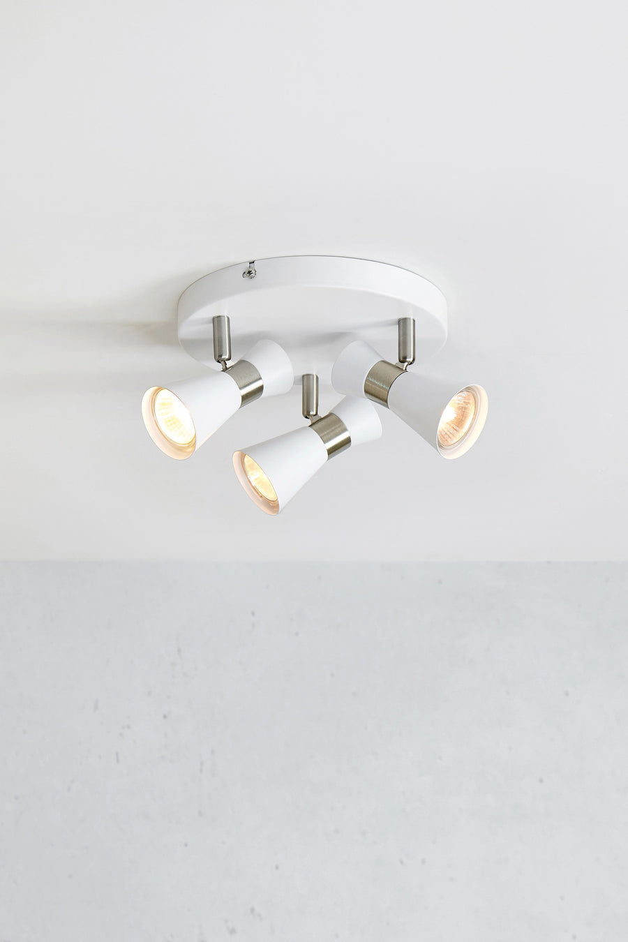 Plafonnier Folie sur platine ronde 3 lumières