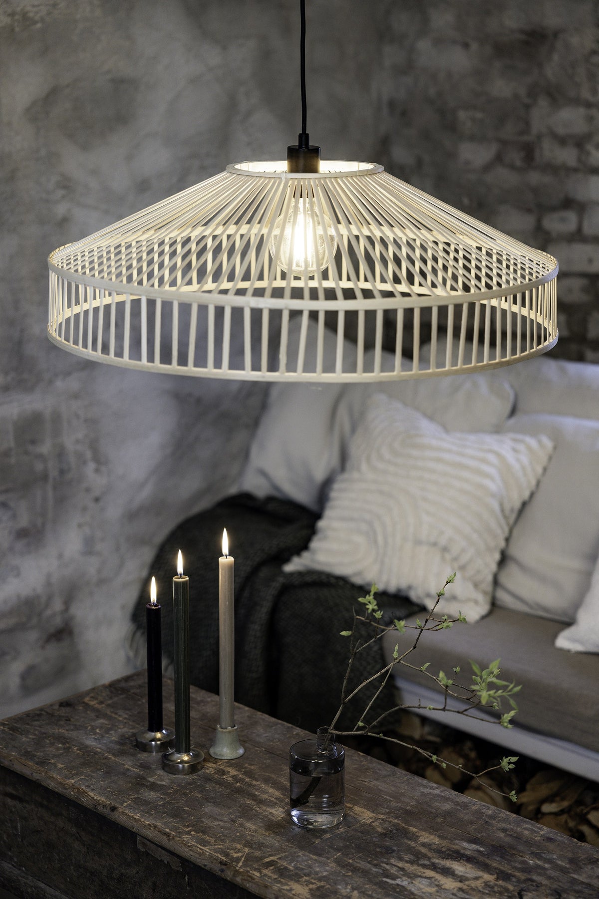 Suspension Tapa en bambou naturel