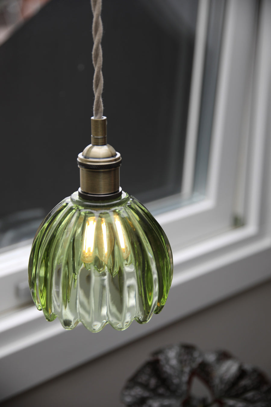 Suspension de fenêtre Gota en verre