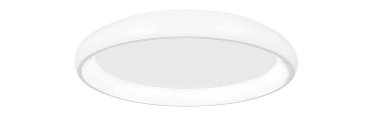 Plafonnier rond blanc isolé sur fond neutre, vue de trois quarts montrant l'anneau