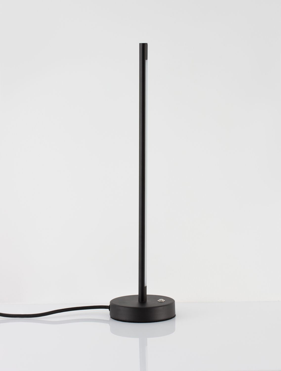 Lampe à poser Colby noire