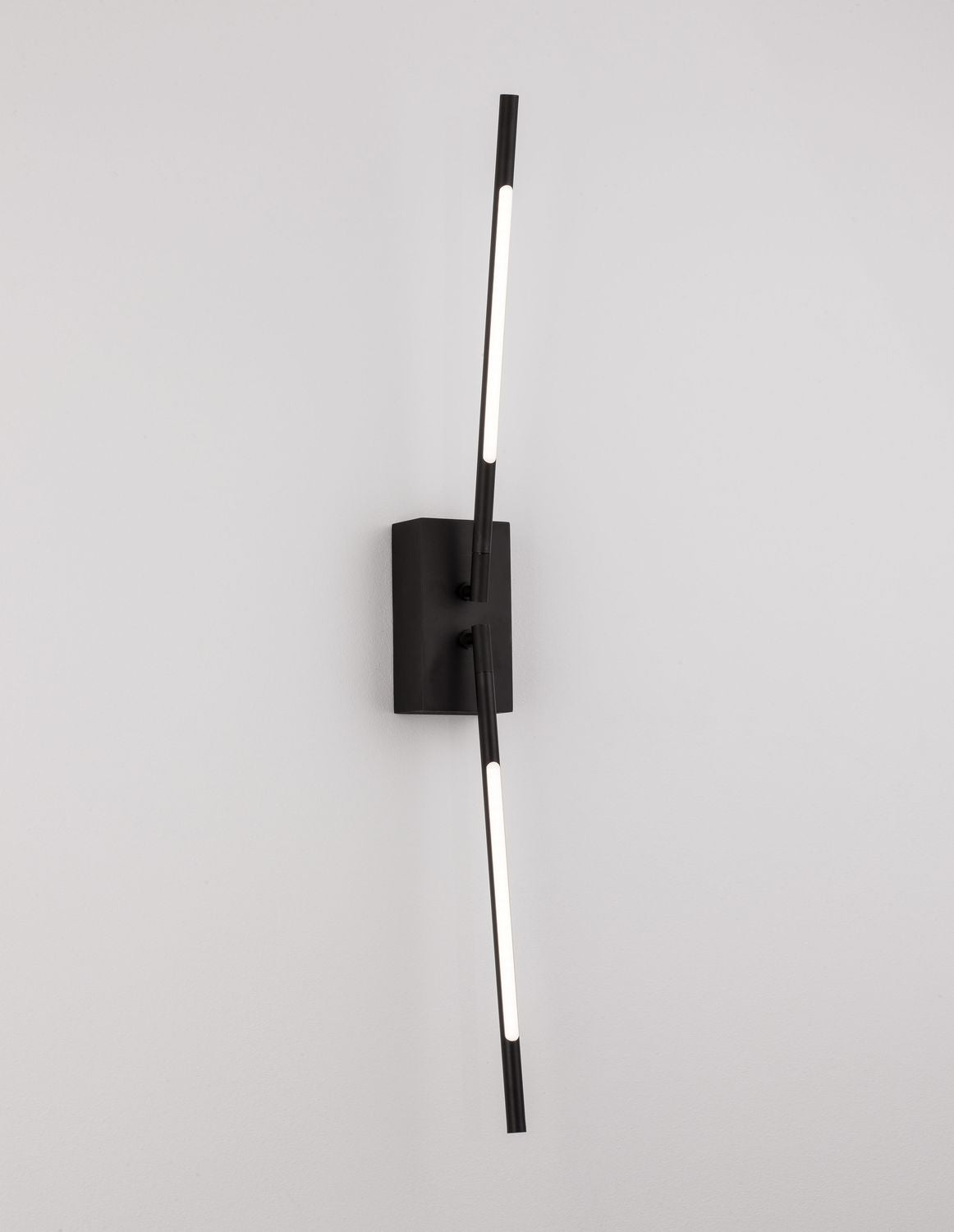 Applique murale Raccio noire, H 74 cm