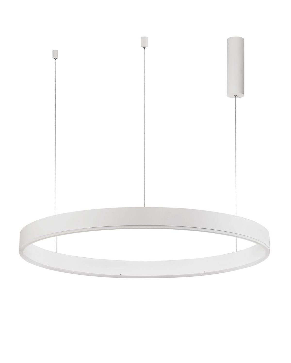 Produit entier sur fond blanc, anneau épais et longue suspension
