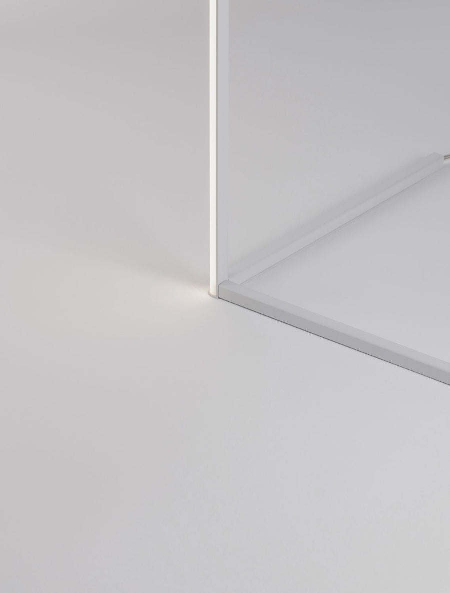 Lampadaire V-line blanc
