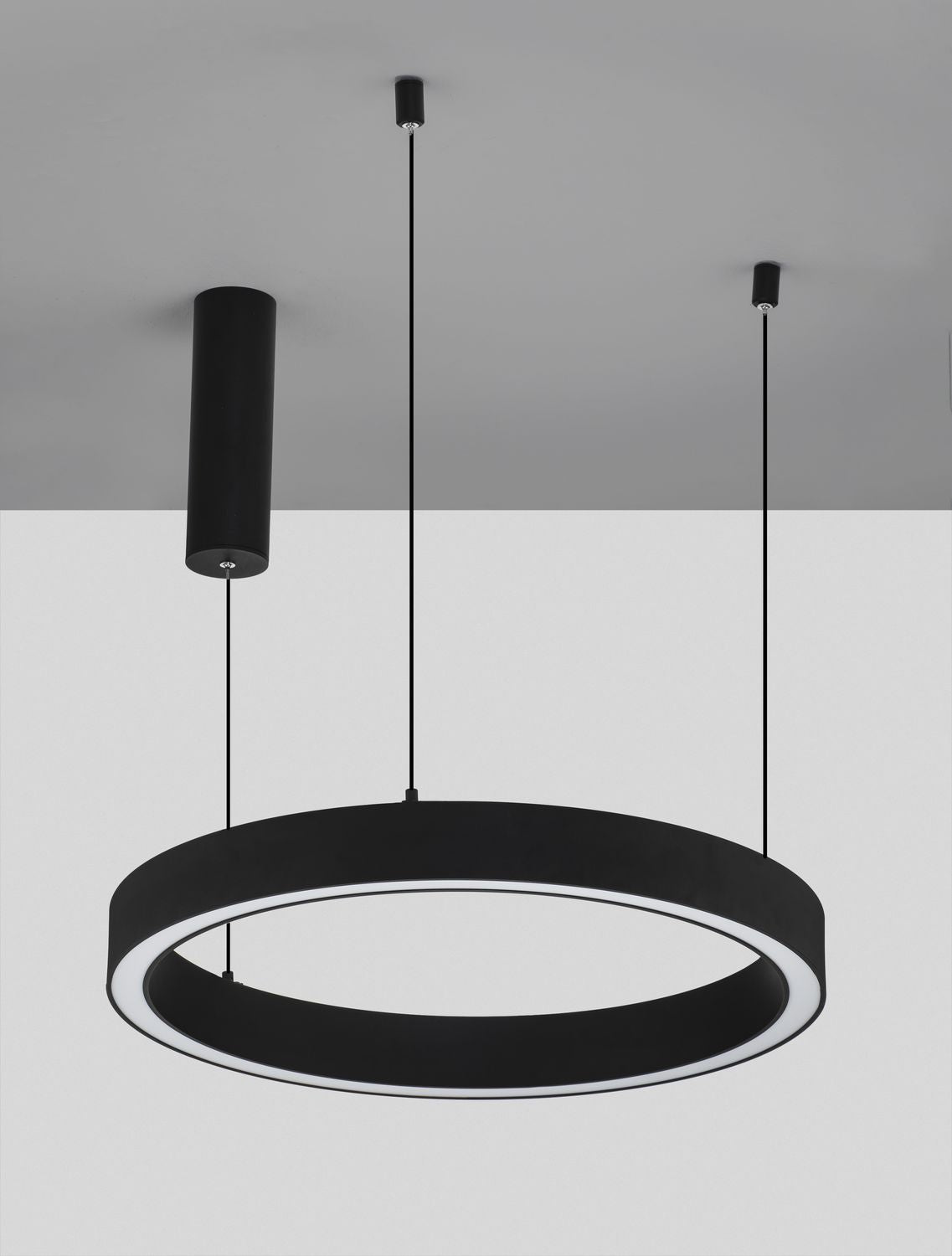 Suspension Sting noire (9558601)