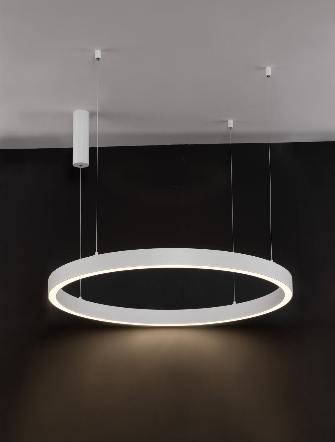 Suspension Sting blanche (9558606)