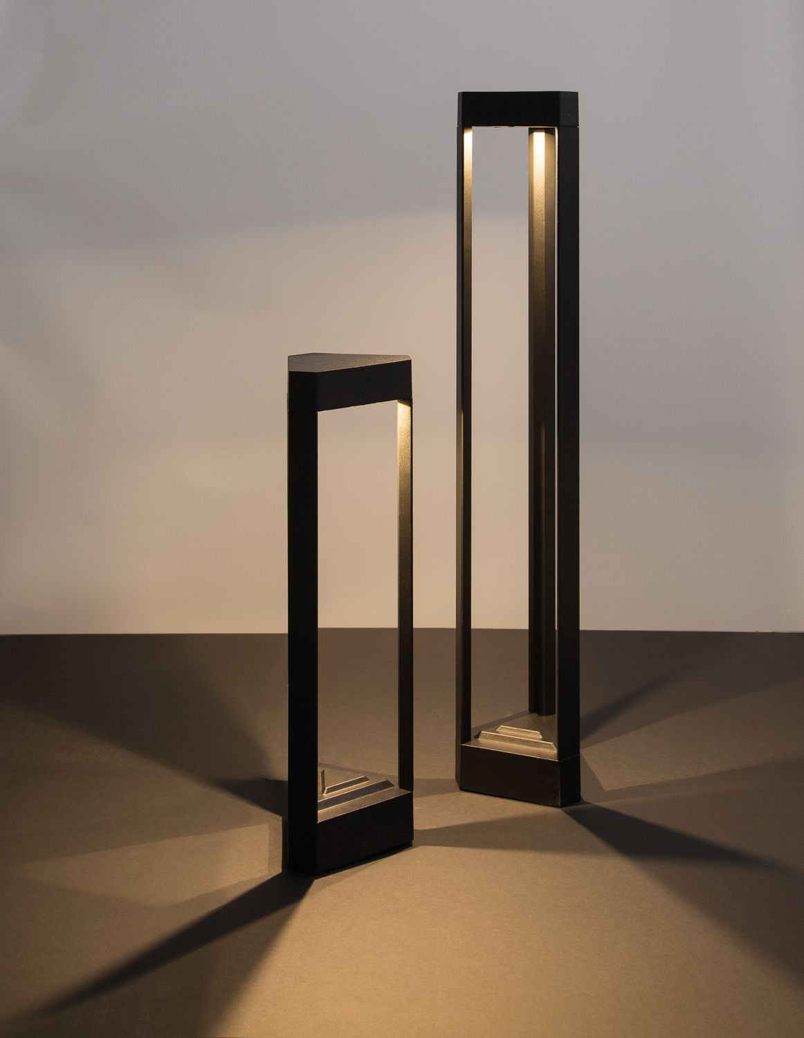 Borne extérieure PAX noire, H 50 cm