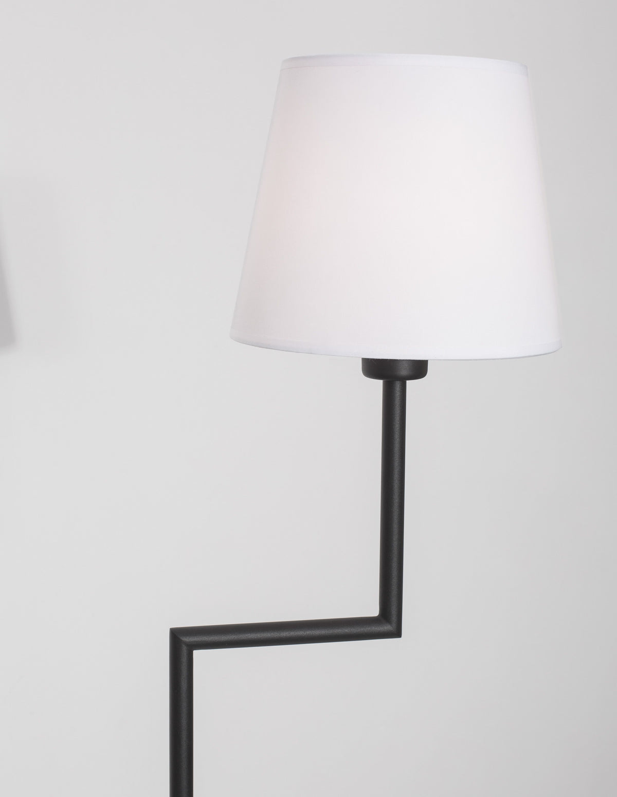 Lampadaire Savona noir, tissu