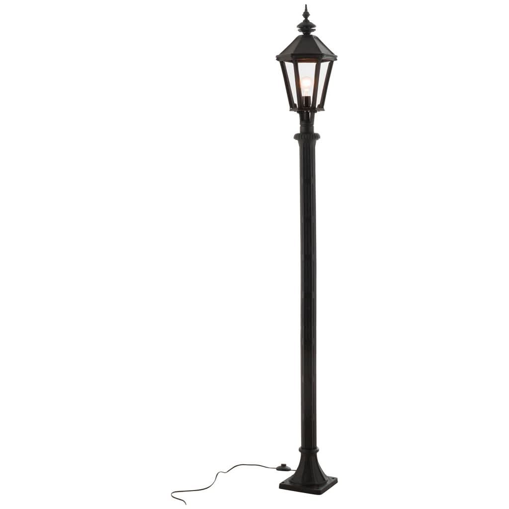 Lampadaire noir de jardin présenté de face sur fond blanc avec câble et fiche.